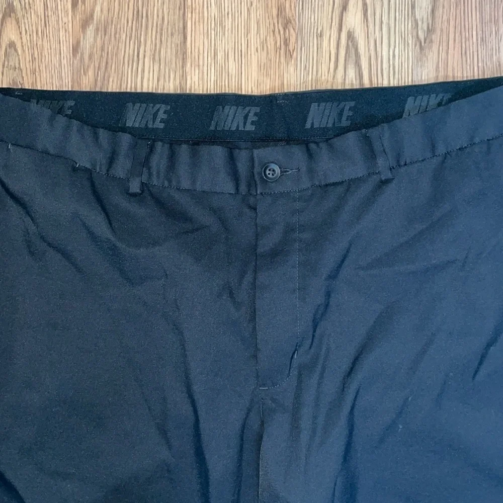 Nike Dri-Fit standard fit golf pants. 40X30